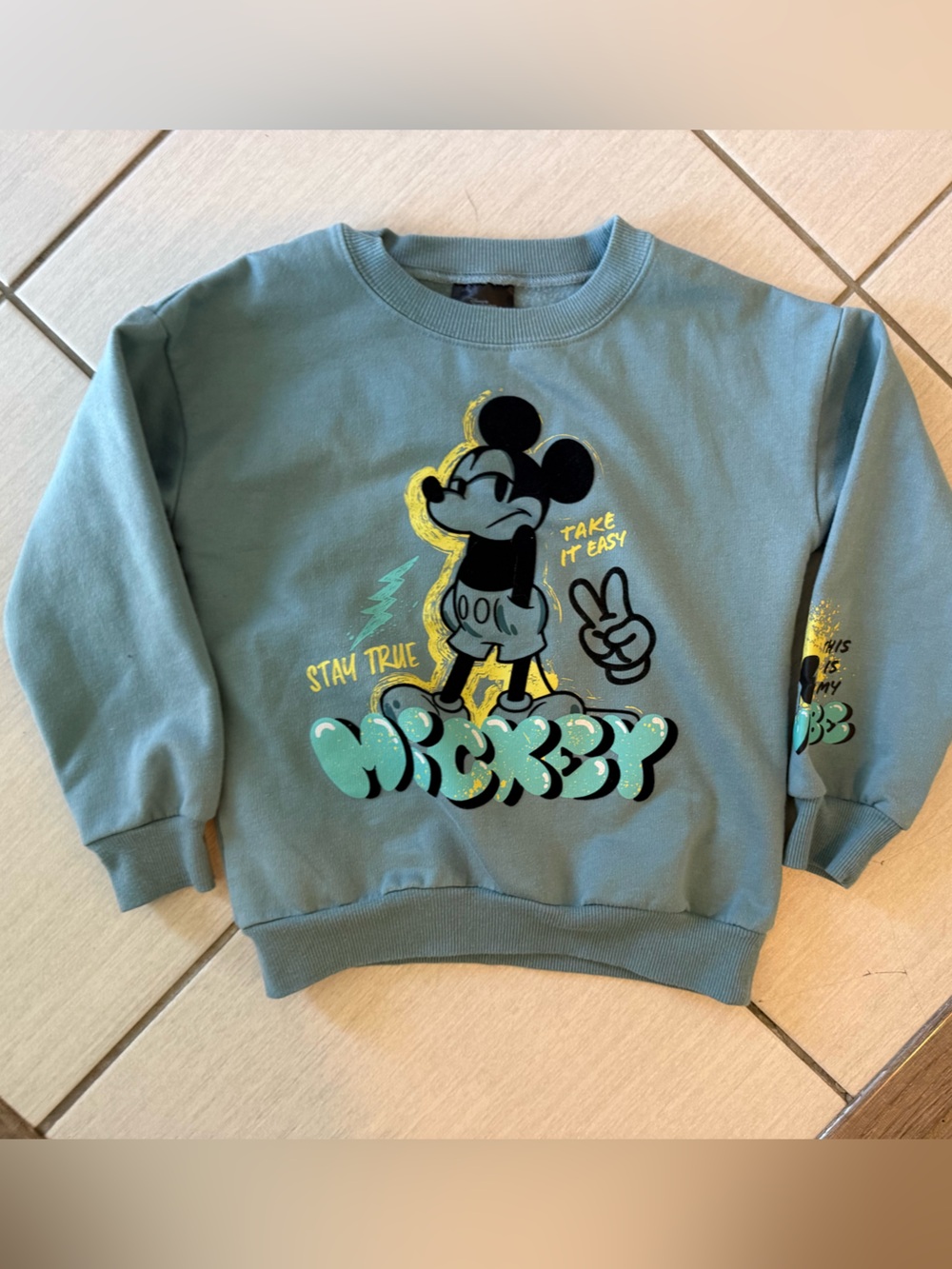 Disney Mickey Mouse Crewneck Sweatshirt – Size 5T